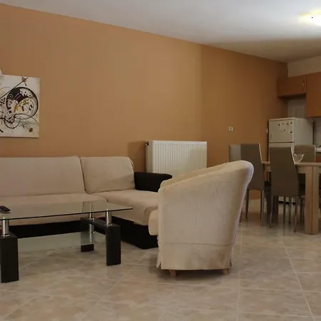 Antelia Homes 아파트 *