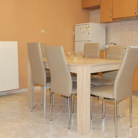 Apartamento Antelia Homes *